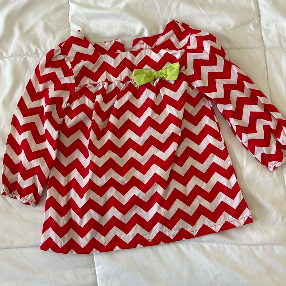 Red and white chevron top